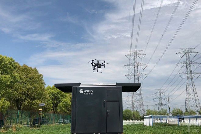 首创巡检无人机端云互动自动飞行算法，qy球友会(中国)智能获电力金巡奖